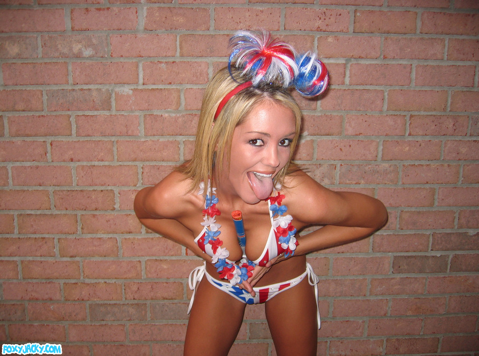 Foxy Jacky giving a blowjob on the 4th of July #67827901
