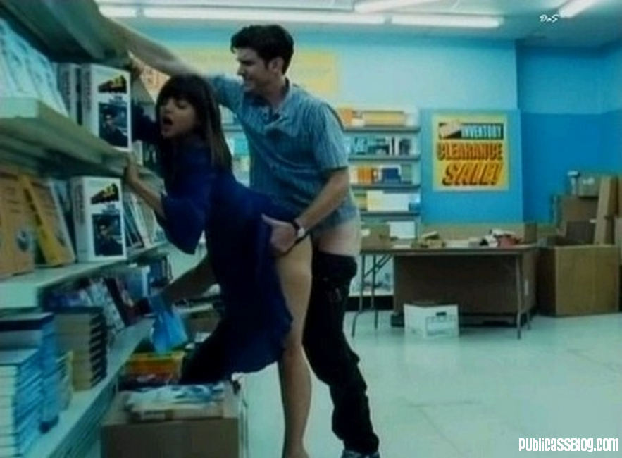 Real gfs get naked in public and pose outdoors gallery 22 #67784166