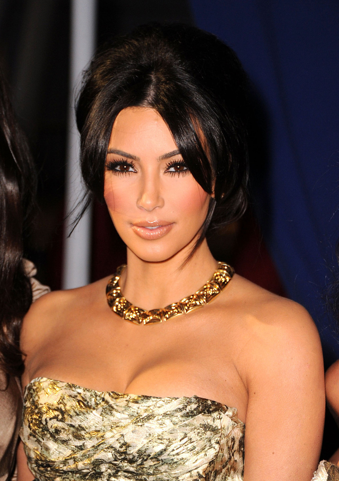 Kim Kardashian entblößt ihren sexy Körper und riesige Brüste
 #75320505