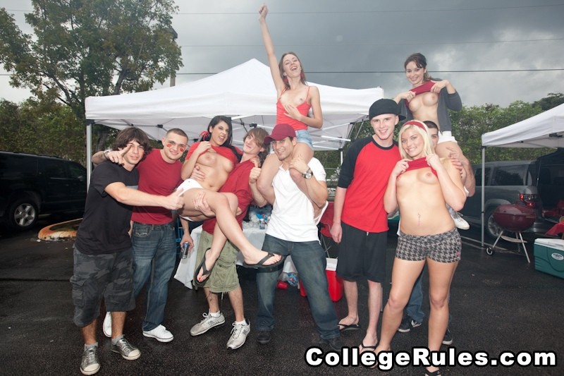 Hot college dorm party go wild in these hot fucking crazy pics #79392120