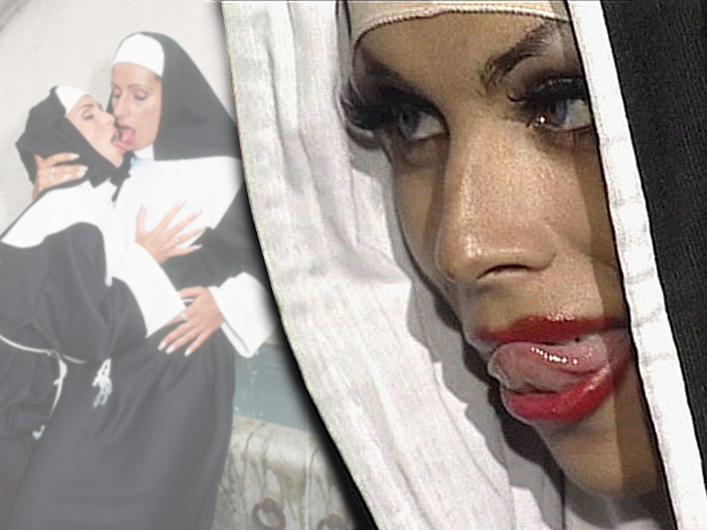 Schöne Nonnen zeigen ihre Leckereien
 #71000126