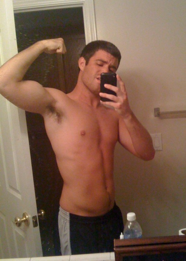 Real casero desnudo gay fotos filtradas y compartidas
 #76964716