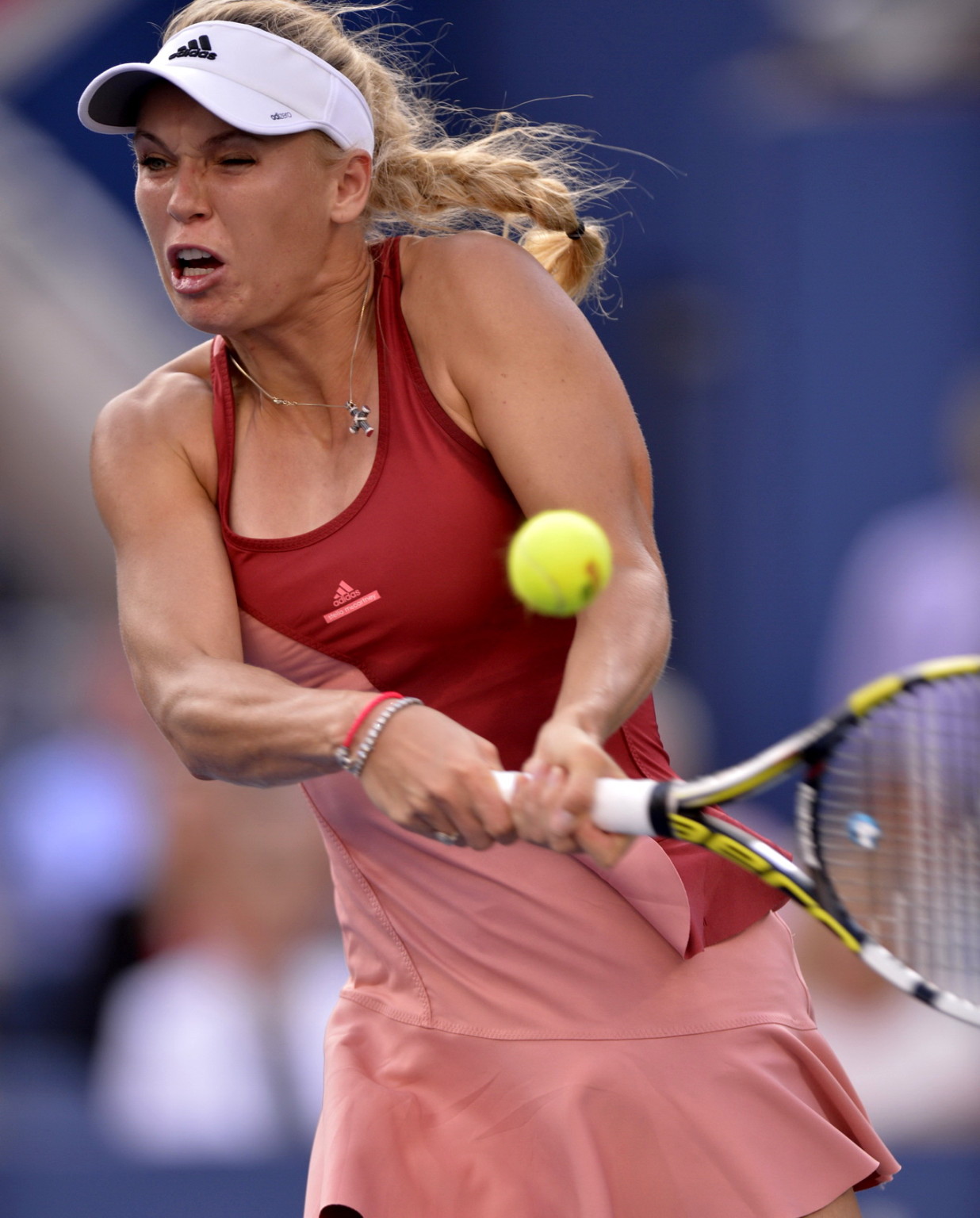 Caroline Wozniacki exhibe sa culotte rouge lors de la finale de l'US Open.
 #75186264