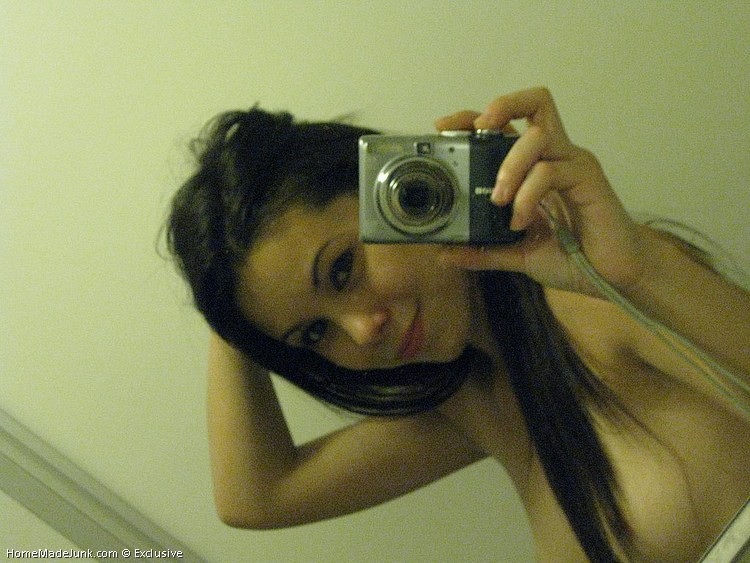 Pretty Girlfriends Suck Dicks For A Bottle Of Beer For All Varsi #74514940