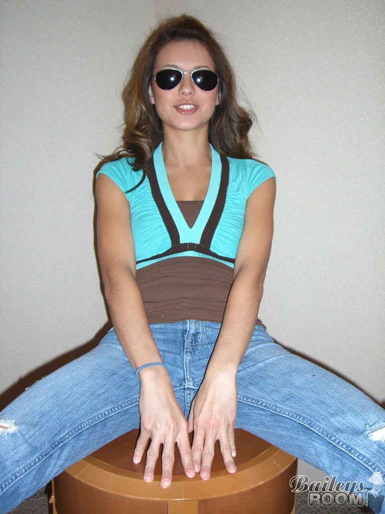 Real amateur teen girl in sunglasses #78788174