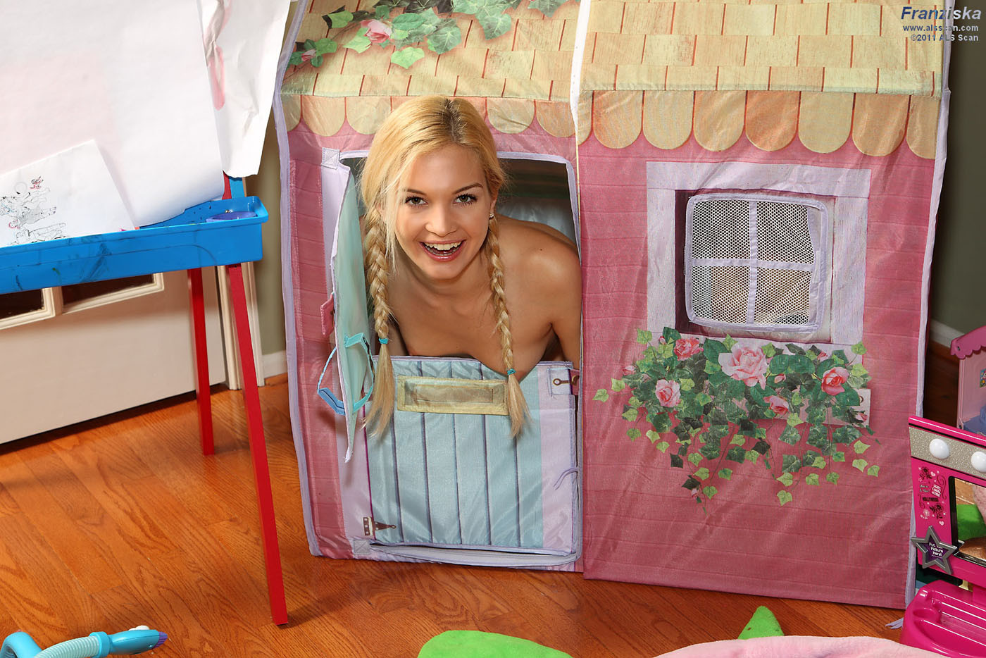 Franziska Toying in Playhouse #79045431