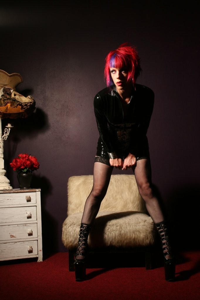 Gothic redhead posing in latex #71584630