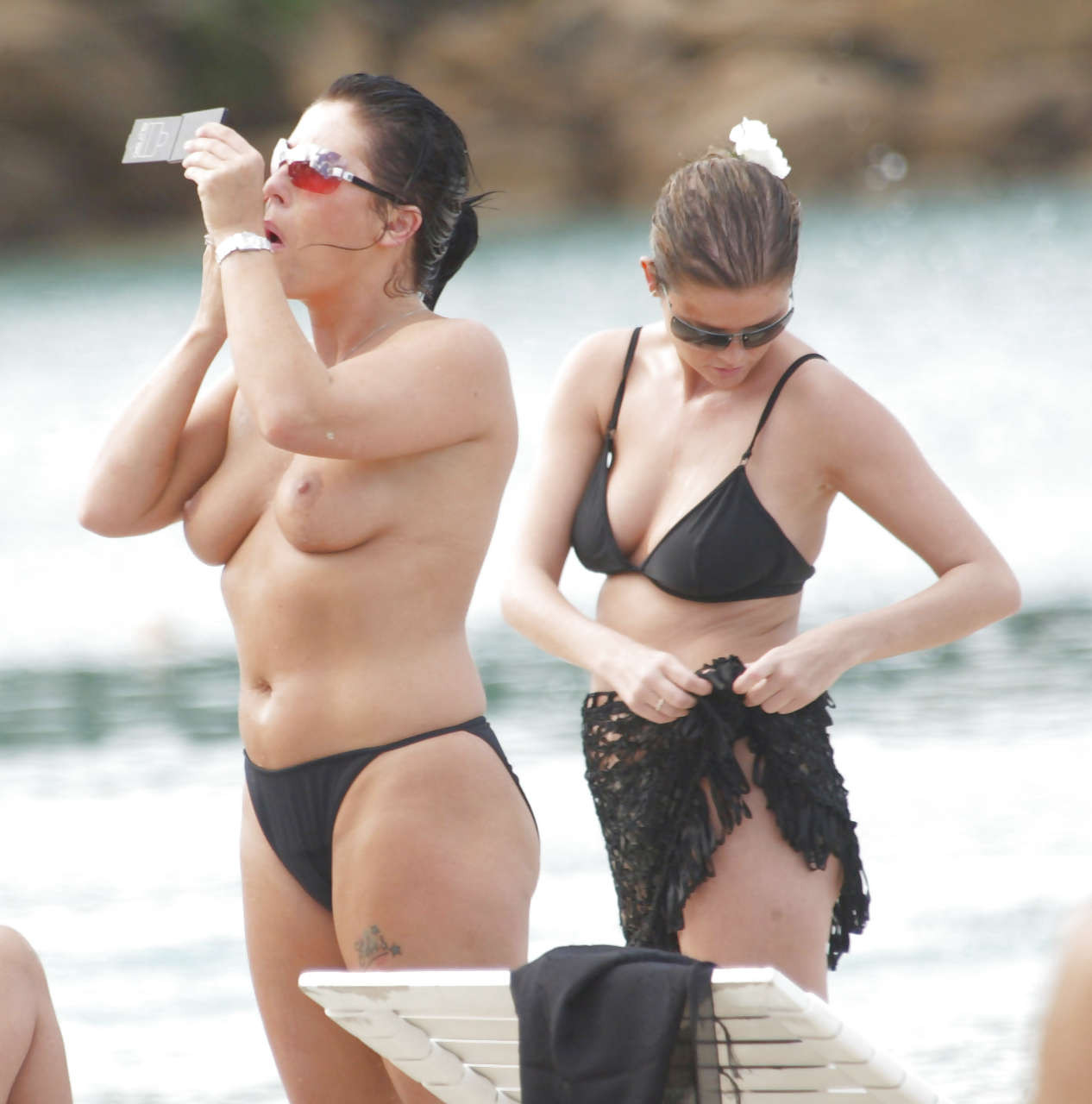 Jessie Wallace showing her nice big tits in water paparazzi pictures #75280723