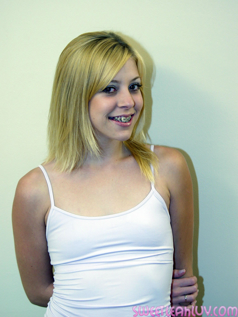 Sweet blonde teen Leah Luv loves the taste of cock #73795992