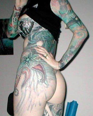 Extreme tattoo and piercing #67444074