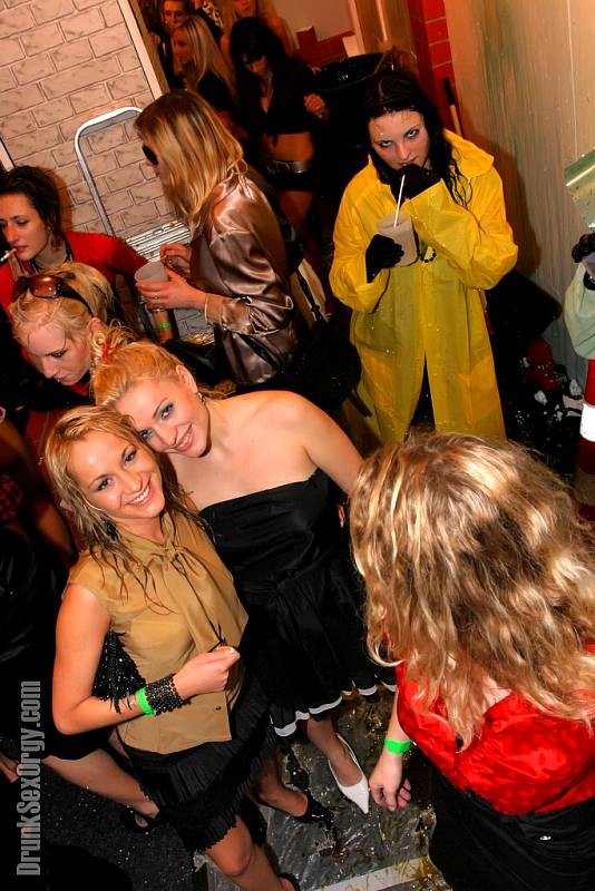 Dripping snatches get the dicking #76843413