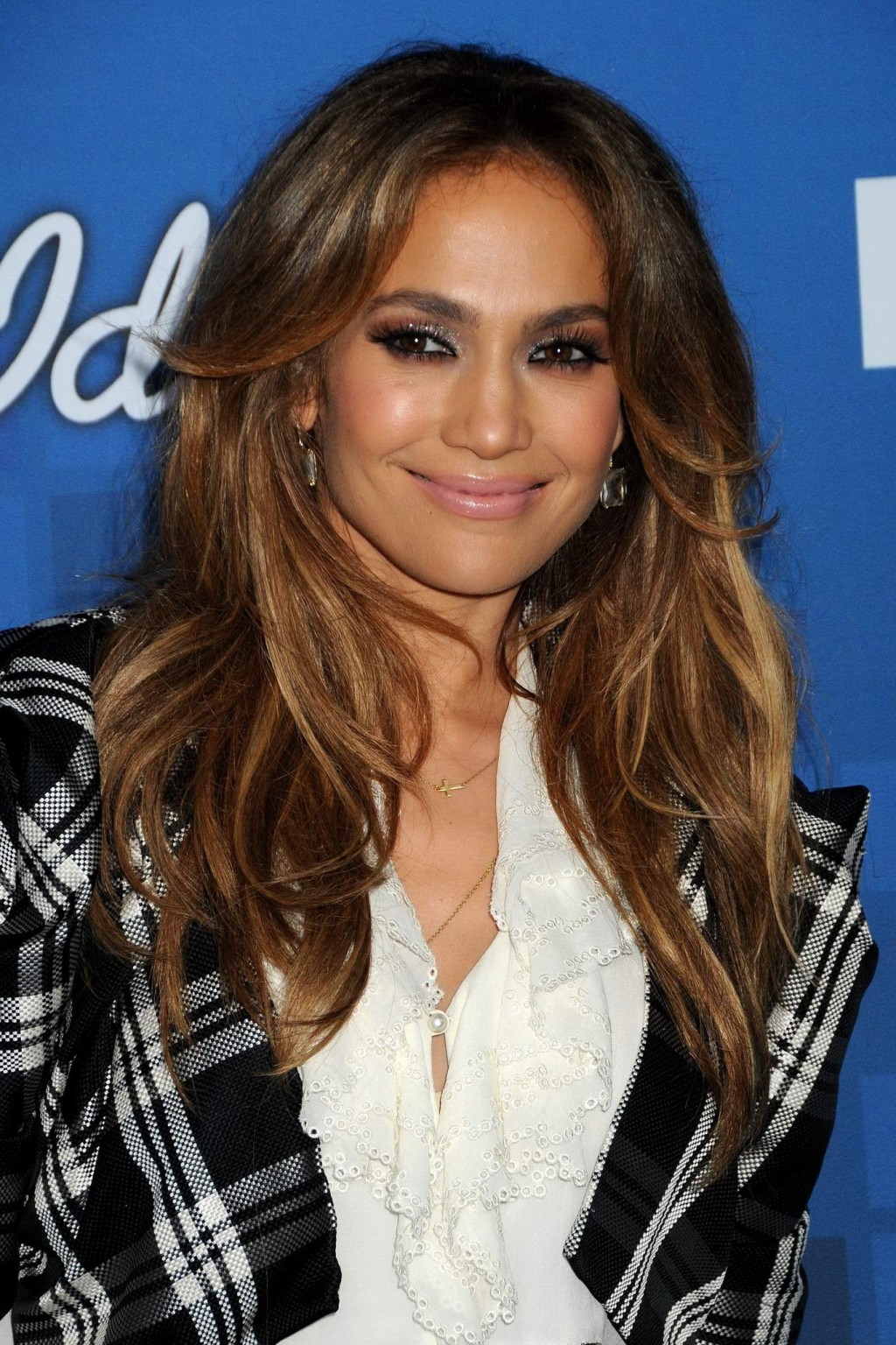 Jennifer Lopez en short noir à la soirée des finalistes de 'American Idol'.
 #75315198