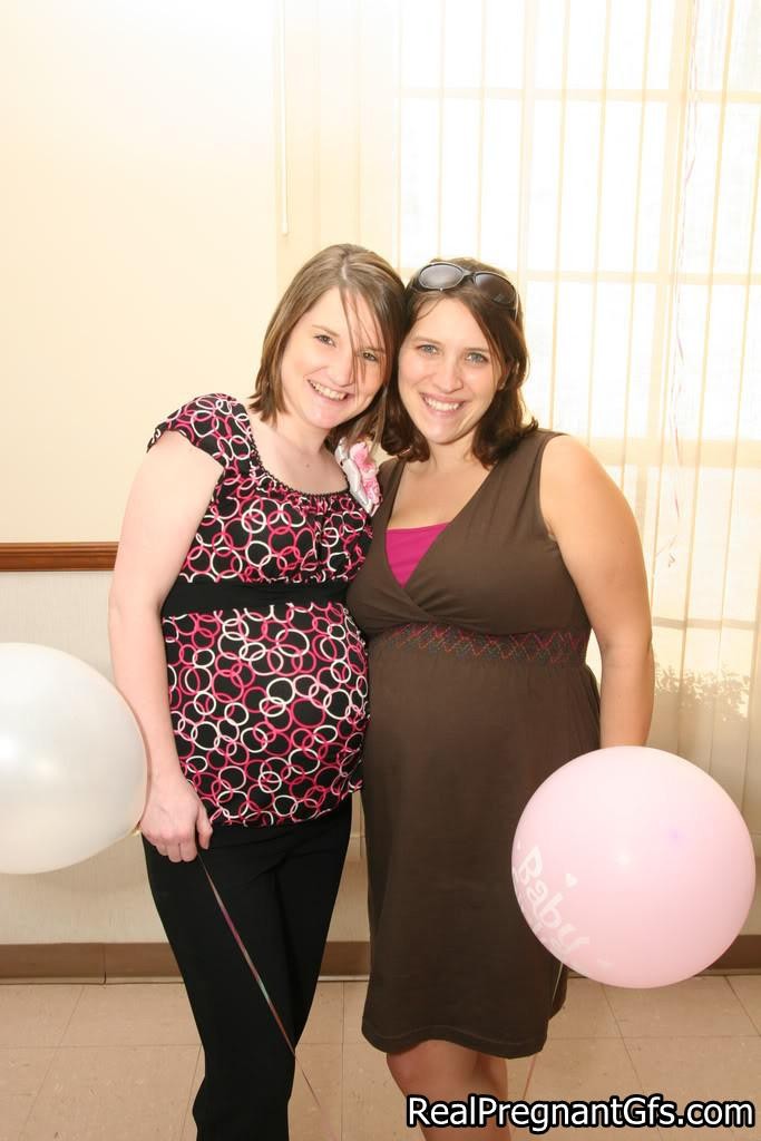 Amateur preggo Freundinnen
 #67544855