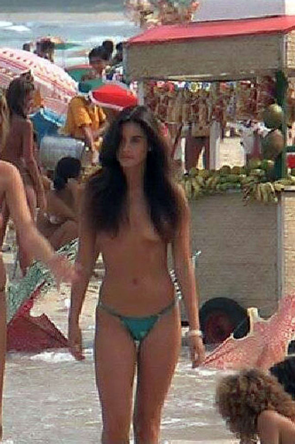 Demi Moore showing her unshaved pussy and sexy huge boobs #75362936