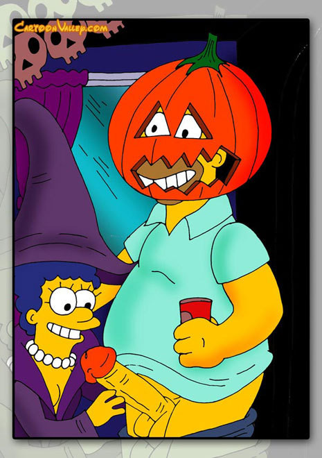 Hure Edna mit gebräuntem Körper wird von Homer geknallt
 #69644234