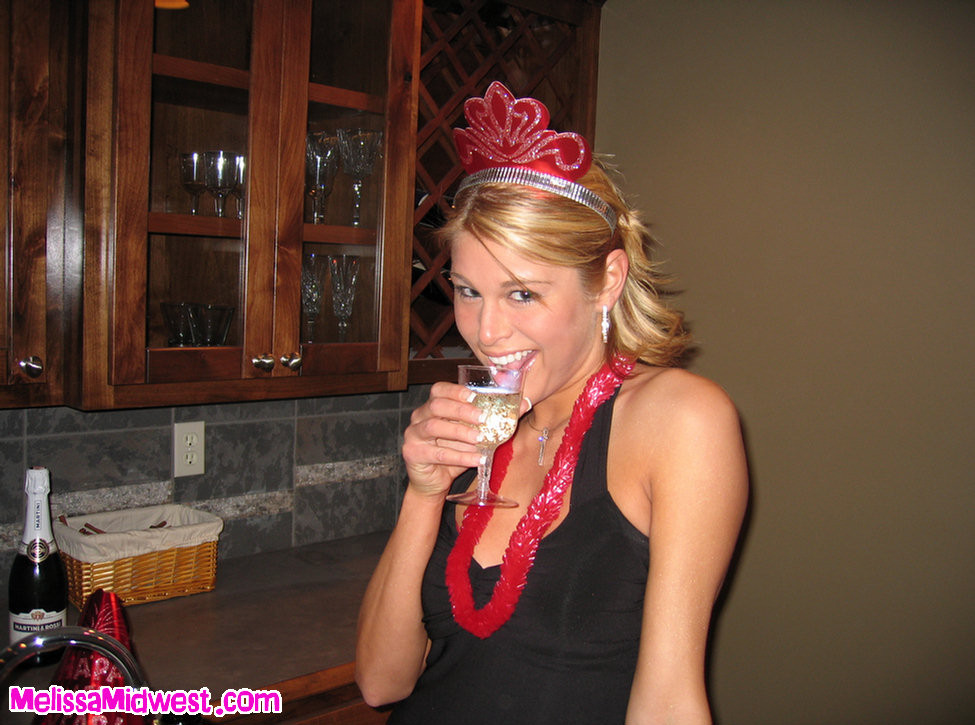 Melissa Midwest celebrating New Years Eve #67108886