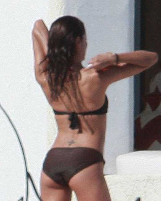 Celebrity Eva Longoria showing her great ass in bikini #75403603