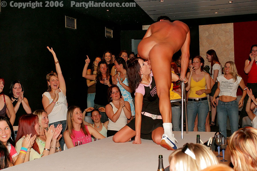 :: PARTY HARDCORE :: Horny drunken women enjoy strippers dick in the club #76822623