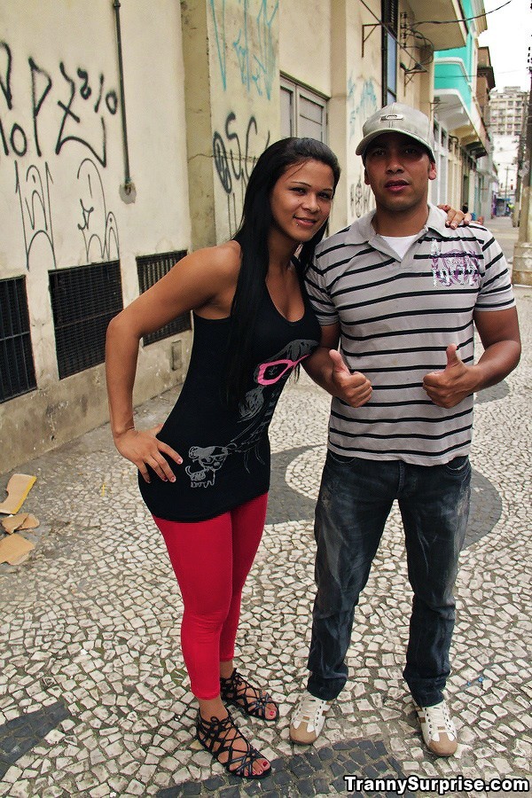 A ella le encantaba la polla y sobre todo los yagos.
 #79215467