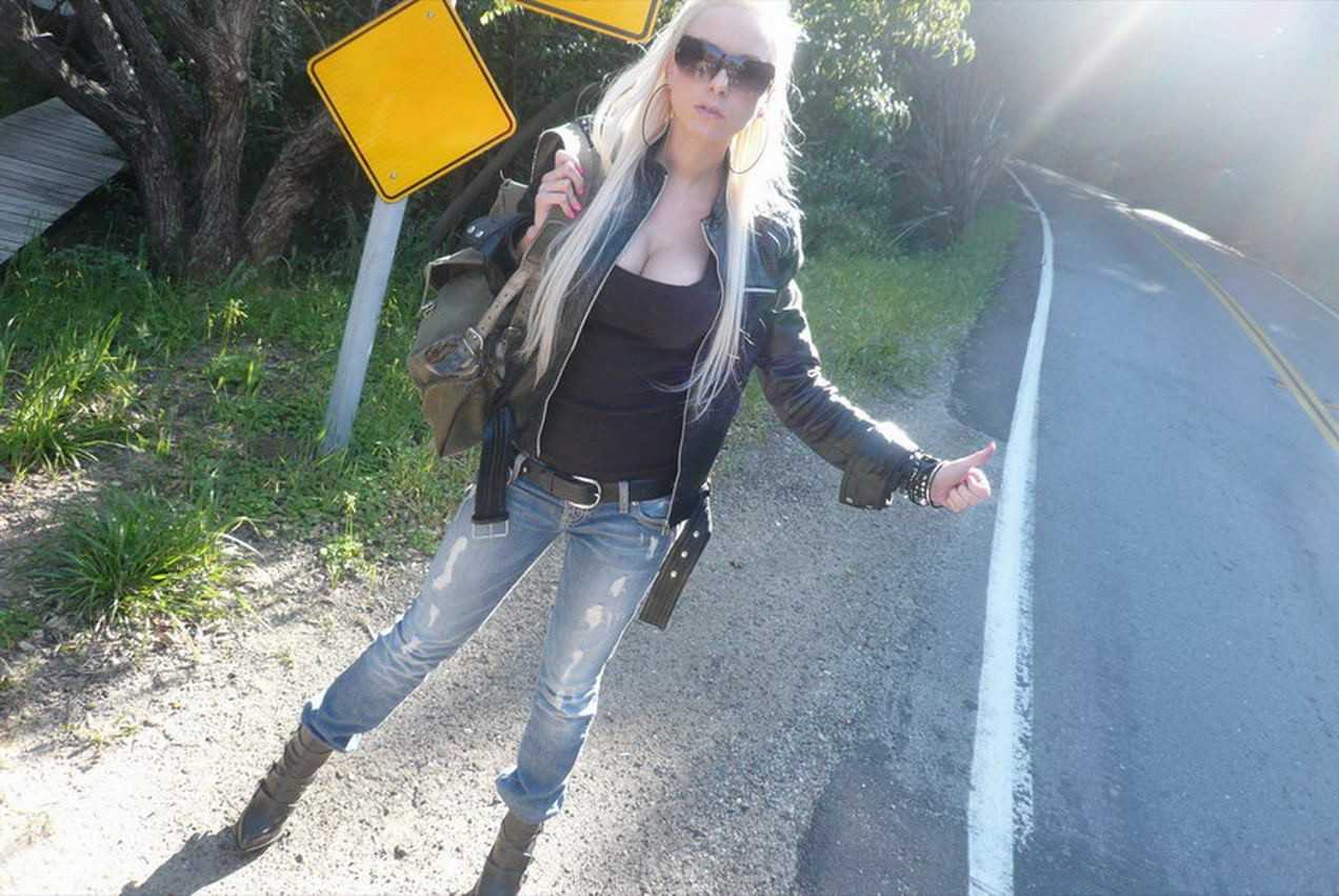 Sharp blonde hitchhiker trades pussy for a ride #73660974