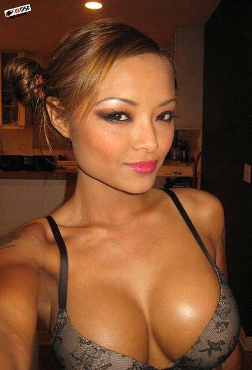 Tila tequila est sexy et sexy sur ses photos privées.
 #75287845