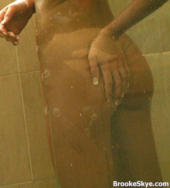シャワーでタイトなセクシーなティーン
 #78961484