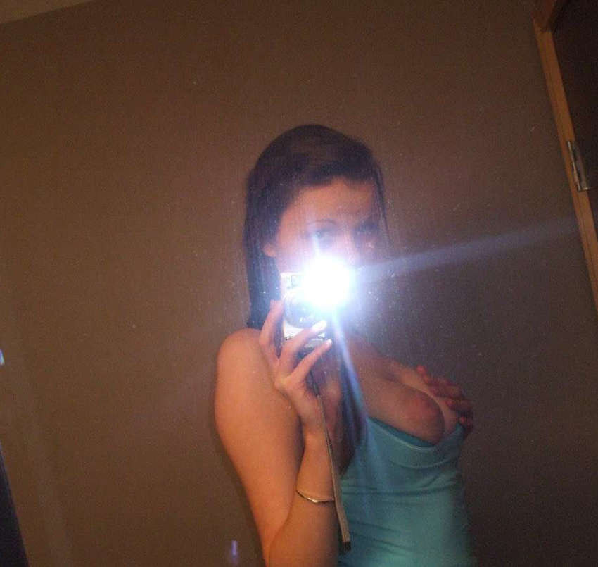 Hot and sexy amateur selfshooting babe #68264855