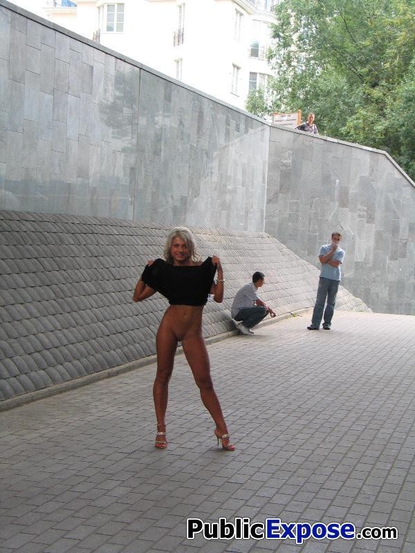Swarthy blonde rule-breaker undresses to nothing insolently in public #71555721
