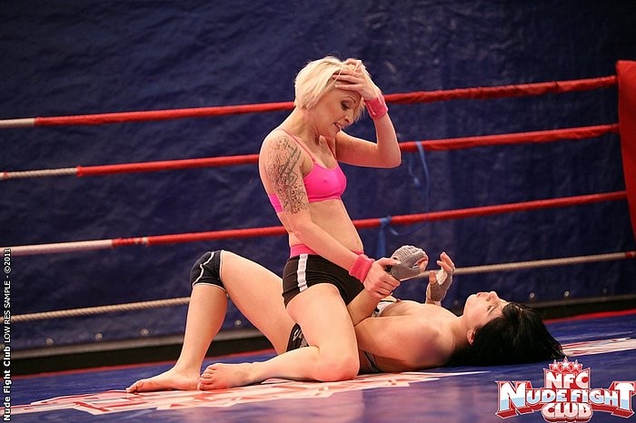 Lucy belle babe in catfight con lezdom paige fox
 #78095122