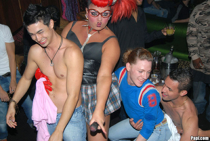 Acción caliente del club de papi en estas fotos de fiesta increíblemente loco
 #76907064