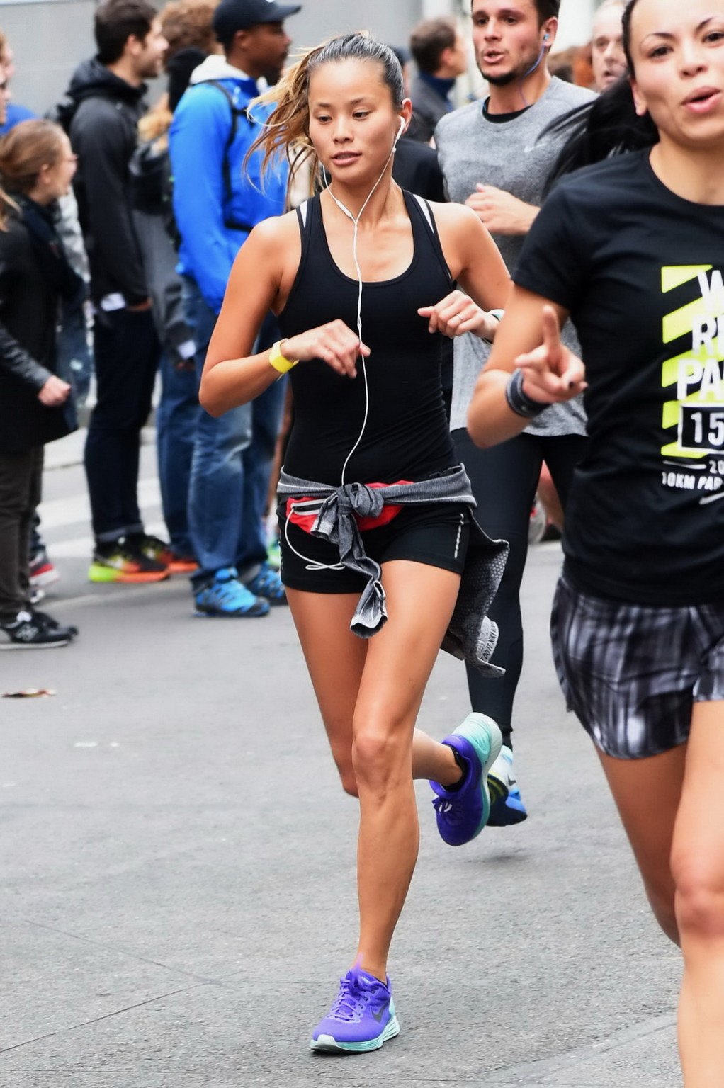 Jamie Chung wearing tiny black top and shorts while running in the Nike 10km Par #75184176