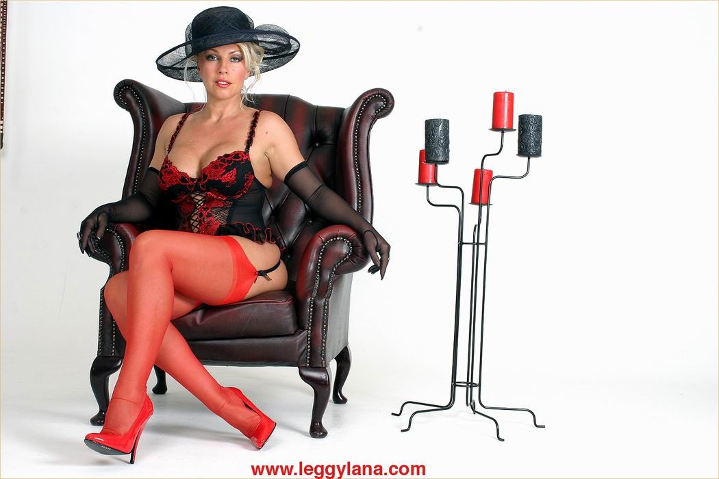 Lana strips her glamour lingerie for blowjob #72723433