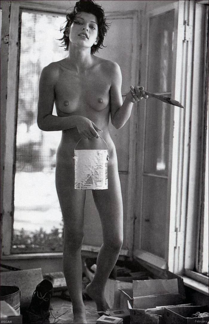 Milla Jovovich nude pictures #75148094