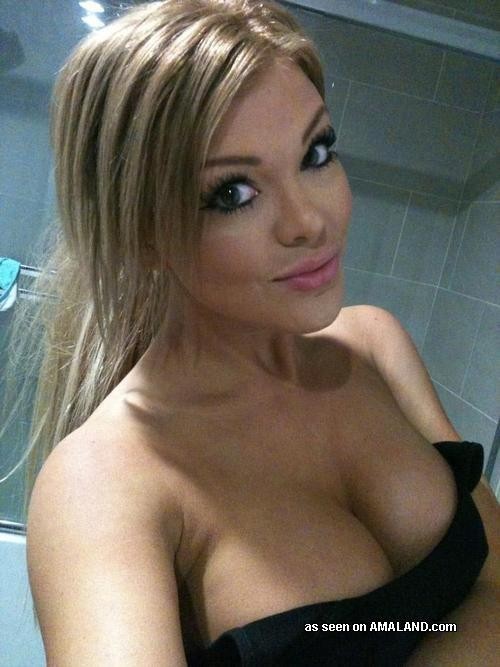 Collection of amateur heavy-chested chicks posing on cam #72911281