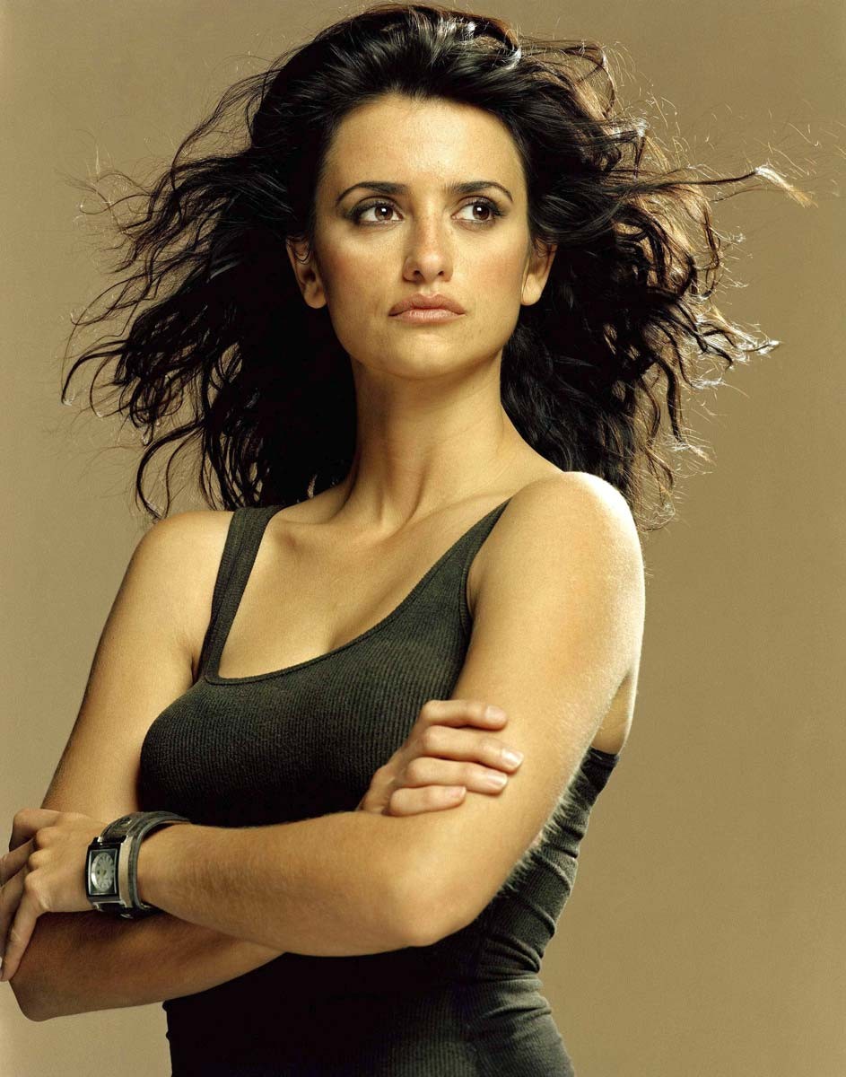 Penelope cruz che mostra le sue tette latine dolci
 #75390775