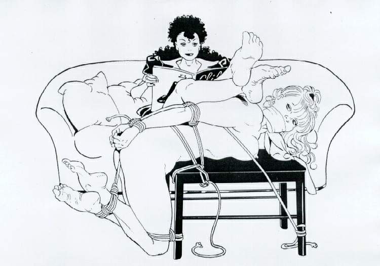 縄で縛られた美しい女性たち
 #69691890