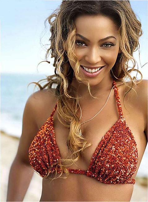 Celebridad beyonce knowles mostrando bonito escote
 #75403755