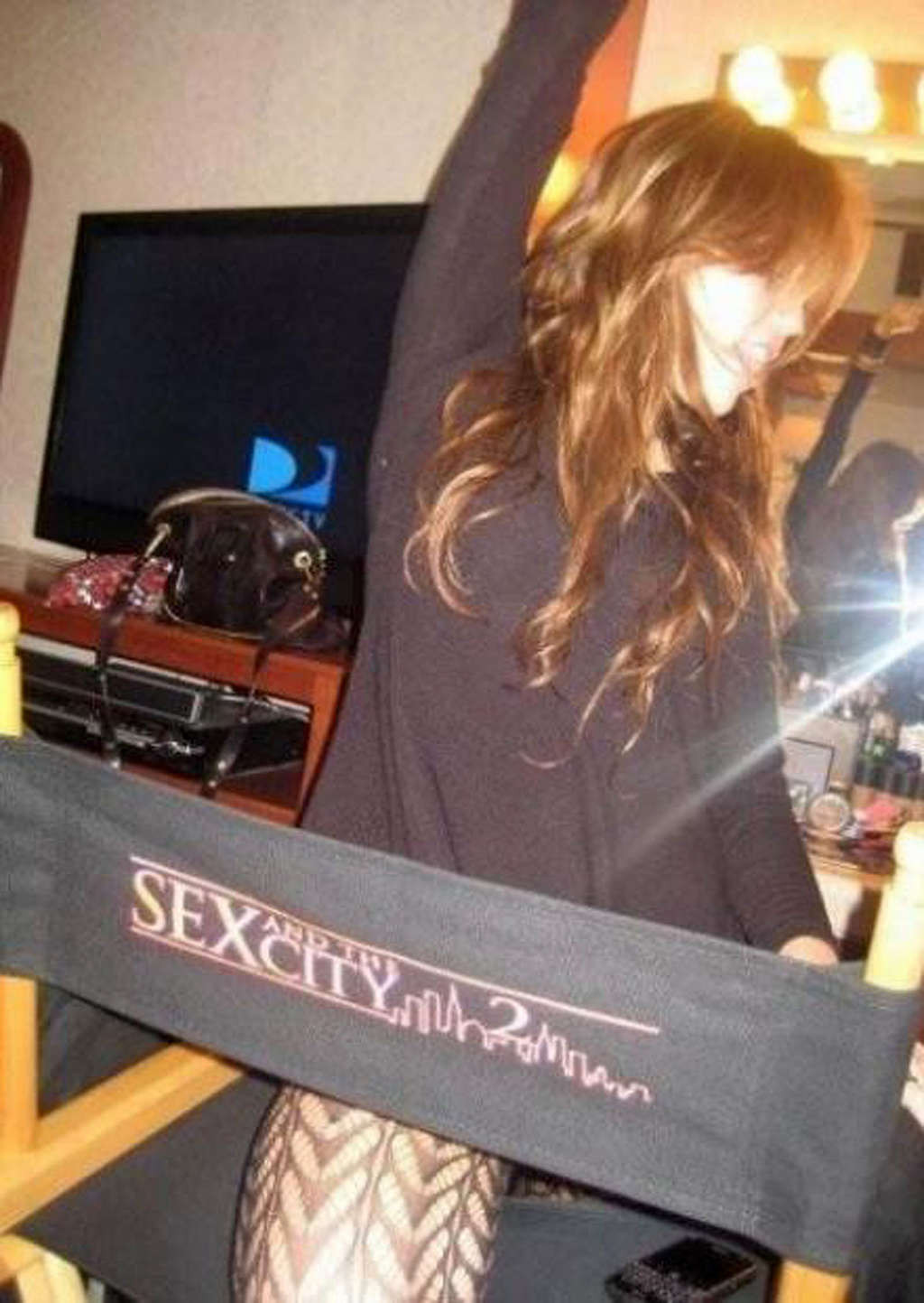 Miley Cyrus guardando molto caldo e sexy sulle sue foto private
 #75361840