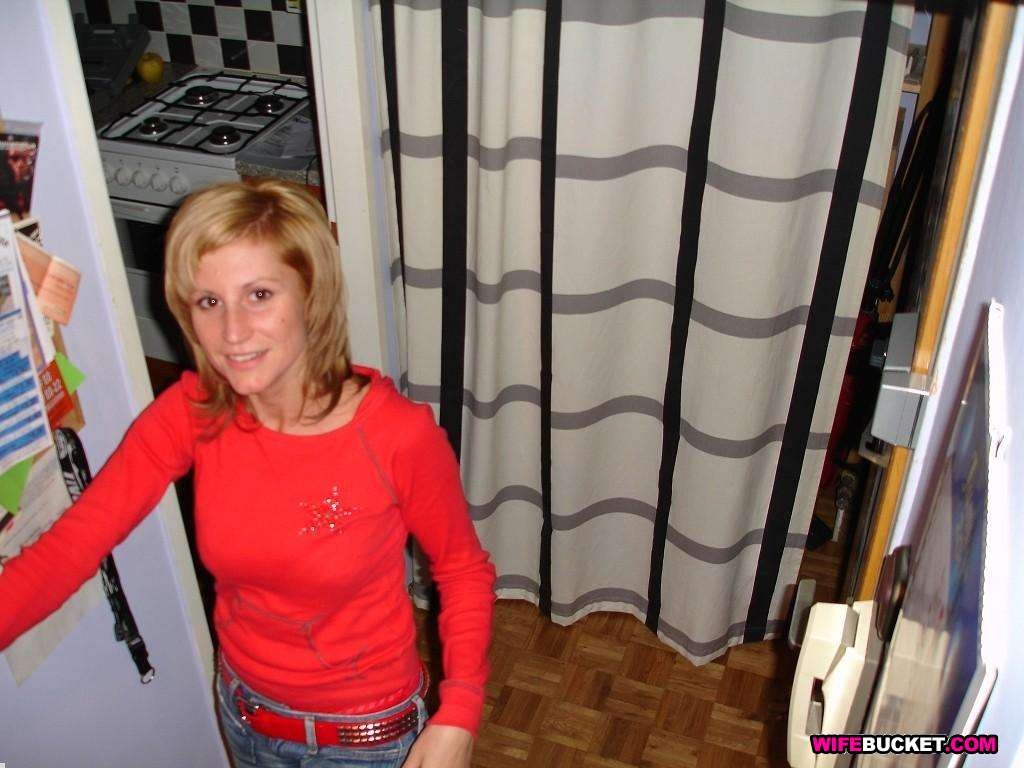 Pics of real amateur MILFs #67382273