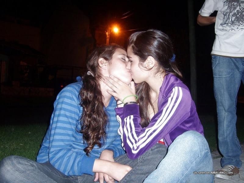Recopilación de lesbianas traviesas divirtiéndose en la cámara
 #77031127