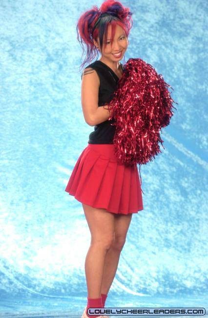 Carina cheerleader ilana che mostra il suo culo scopabile
 #69783213