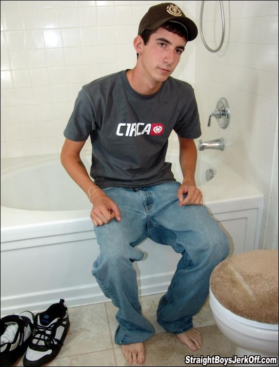 La mayoría de las bromas sexuales twink lindo masturbándose
 #76995259