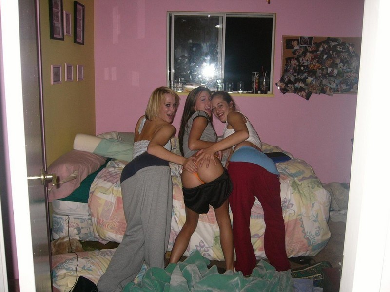 Assorted images of hot amateurs gfs #70334222