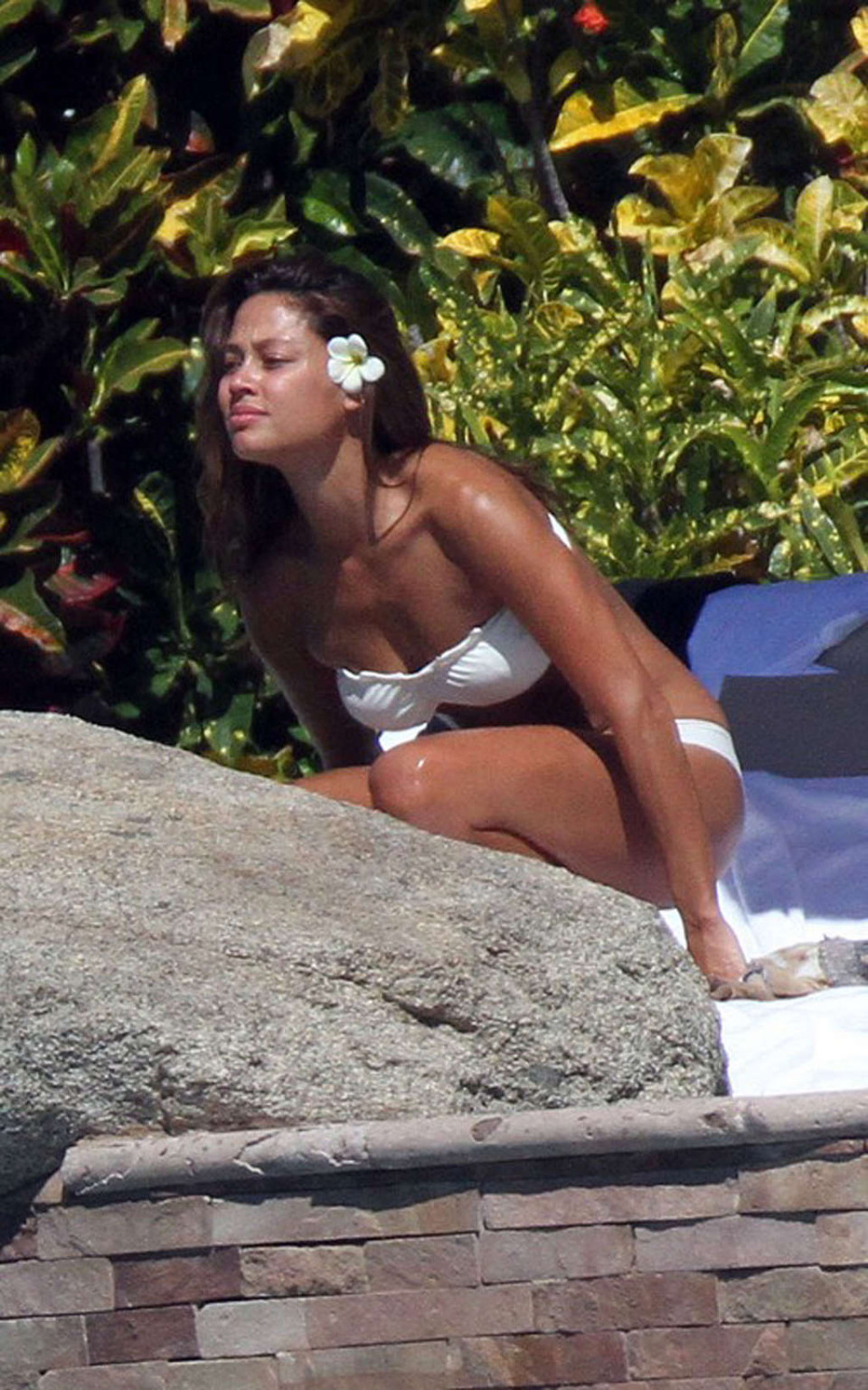 Vanessa Minnillo exposing sexy body and hot ass in bikini on beach #75327290