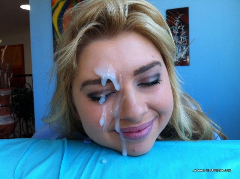 Sexy novia rubia chupa y recibe facial
 #68130504