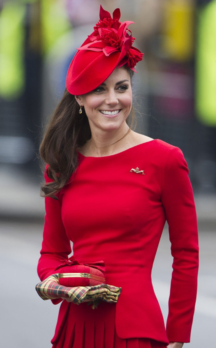 Kate Middleton plays field hockey in pangbourne #75247078