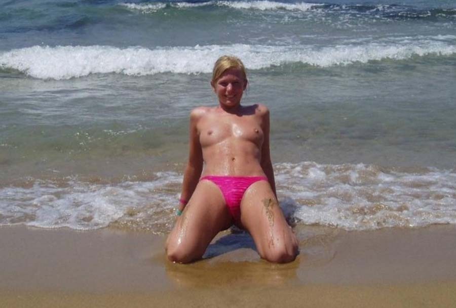 Sucking a difficult dick by the ocean #72248638
