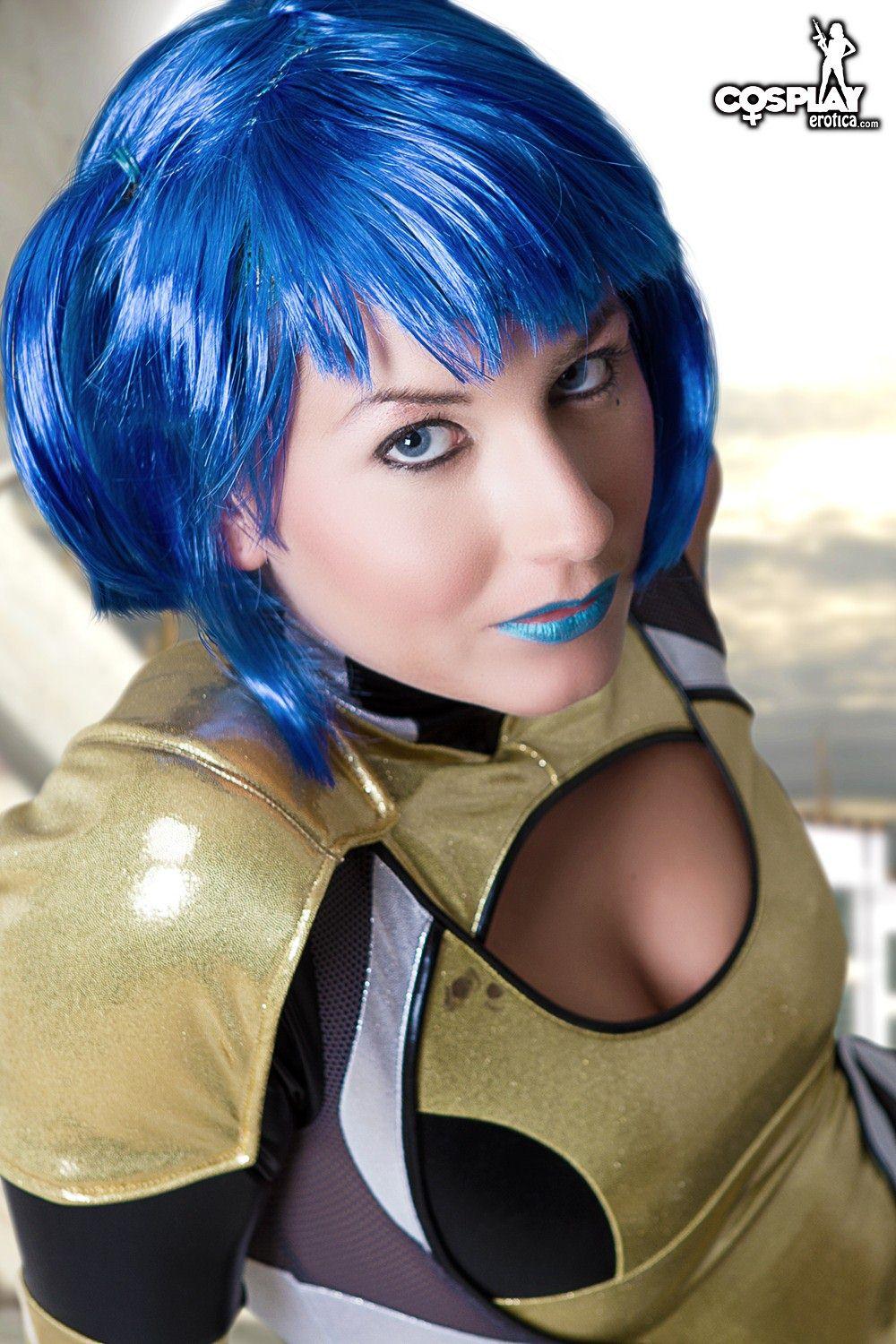 Cosplayer Betsie fait un ensemble borderlands sexy
 #53439272