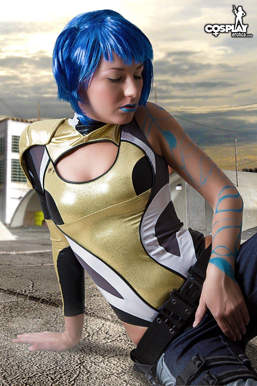 Cosplayer Betsie fait un ensemble borderlands sexy
 #53439351