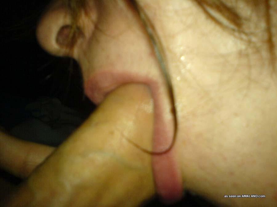Raccolta di immagini di una ragazza arrapata che succhia un'erezione
 #60667712